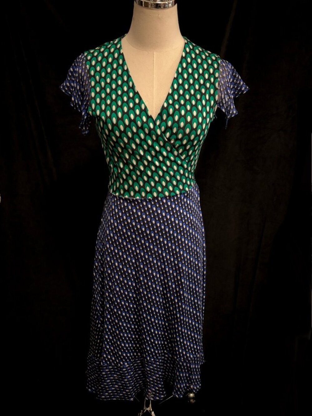Diane von Furstenberg Bethanie 100% Silk Jersey Wrap Dress